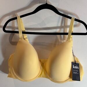 KNIX Sz 42DD Freeflex Demi Bra Padded Adjustable Straps and Back Buttercup NEW